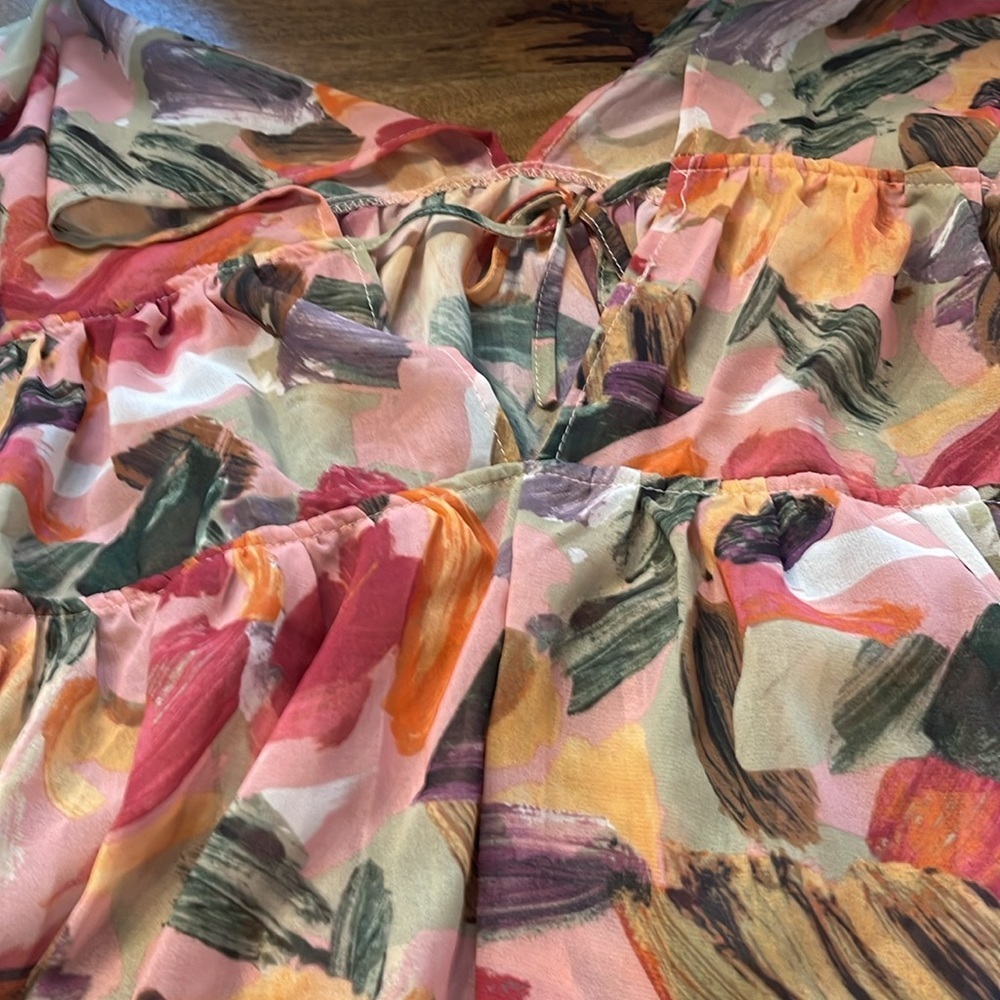 Abstract Print Bell Sleeve Blouse - Picture 4 of 5